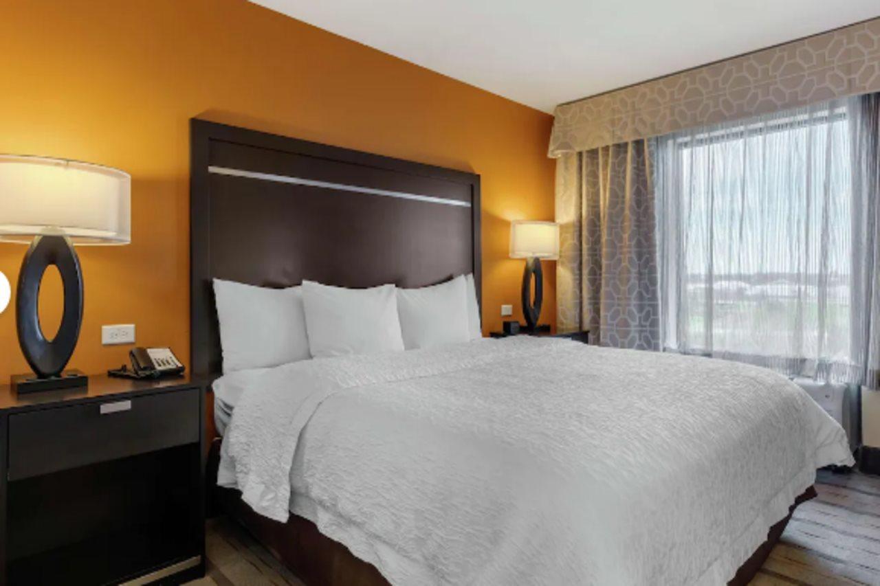 Hampton Inn And Suites Columbus, Ms Екстериор снимка