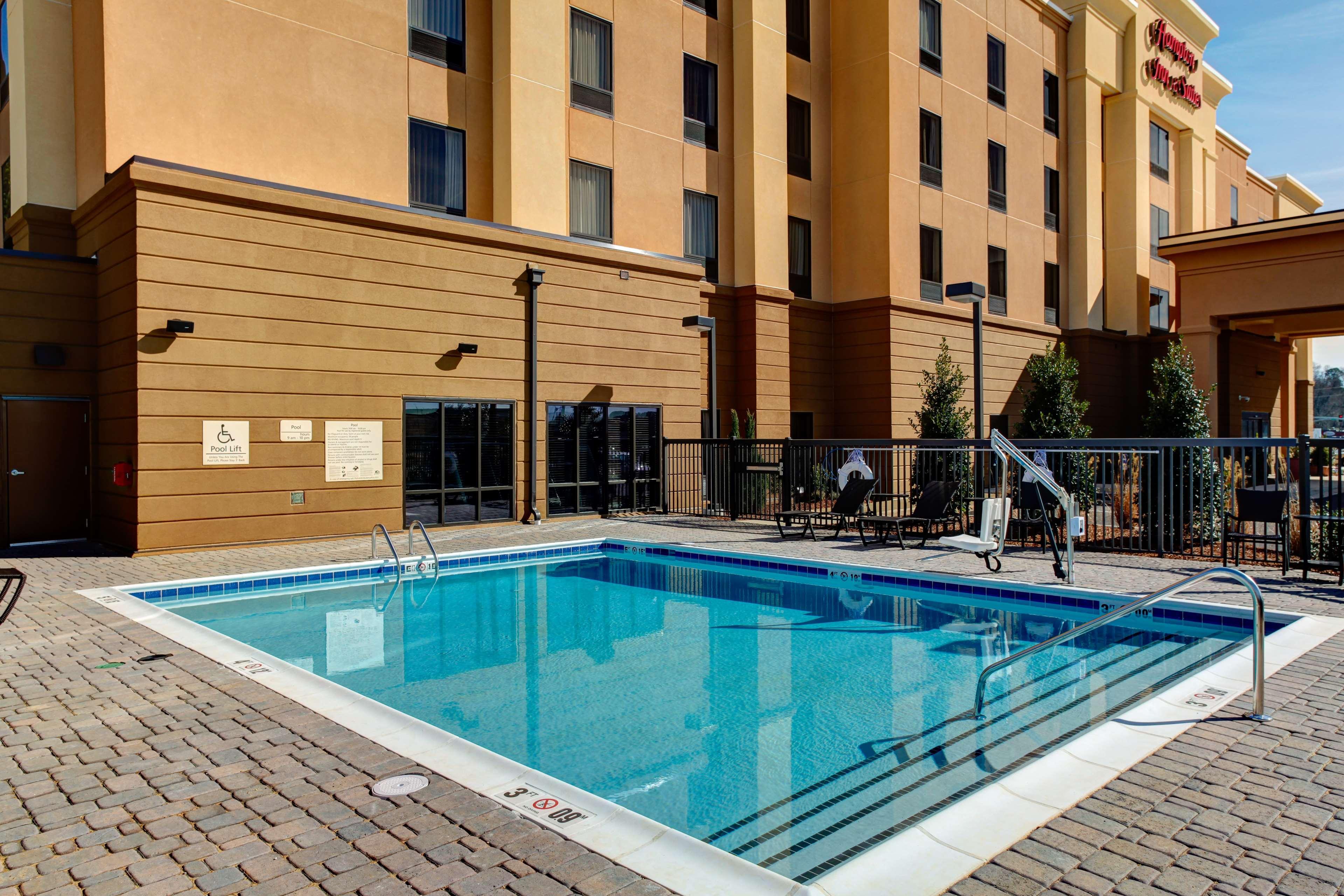Hampton Inn And Suites Columbus, Ms Екстериор снимка